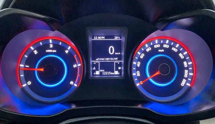 2021 Mahindra XUV300 W8 (O) 1.5 DIESEL, Diesel, Manual, 12,214 km, Odometer Image