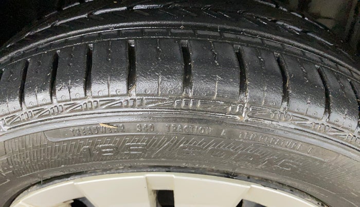 2018 Toyota YARIS G CVT, Petrol, Automatic, 79,292 km, Right Front Tyre Tread