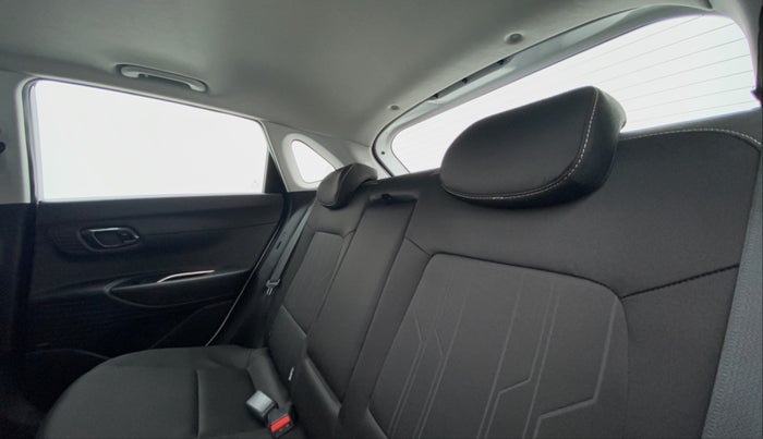 2021 Hyundai NEW I20 ASTA (O) 1.5 CRDI MT, Diesel, Manual, 14,656 km, Right Side Rear Door Cabin