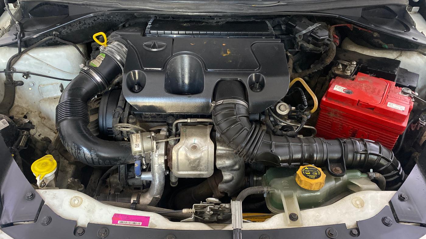2018 Tata Tiago XT DIESEL, Diesel, Manual, 56,200 km, Engine View