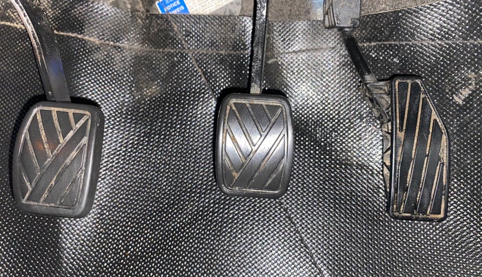 2016 Maruti Baleno ALPHA PETROL 1.2, Petrol, Manual, 60,031 km, Pedals