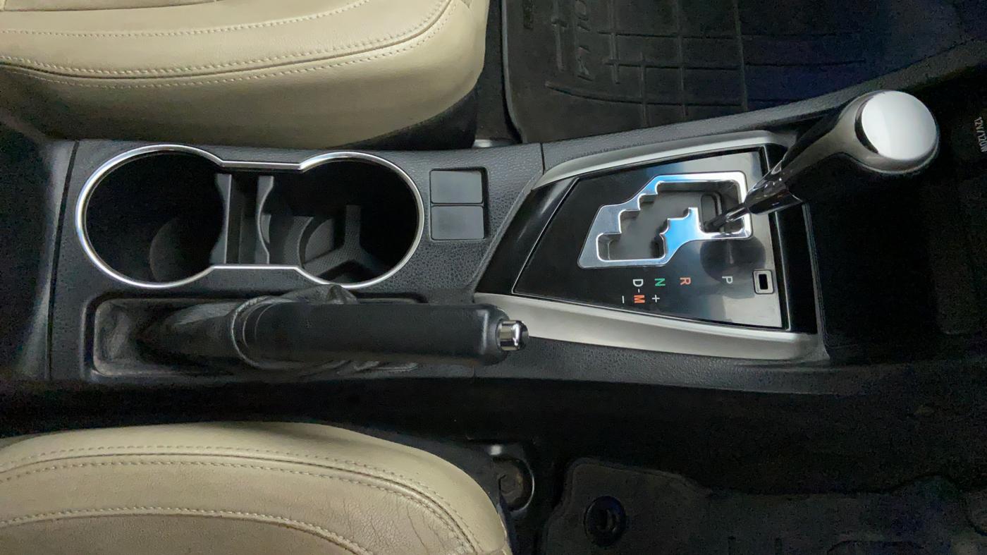 2014 Toyota Corolla Altis VL AT PETROL, Petrol, Automatic, 57,094 km, Gear Lever