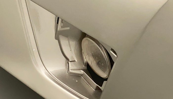 2014 Toyota Corolla Altis VL AT PETROL, Petrol, Automatic, 57,094 km, Left fog light - Not working