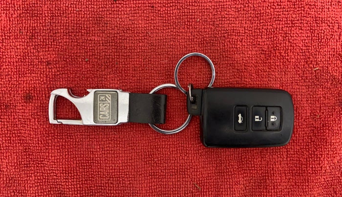 2014 Toyota Corolla Altis VL AT PETROL, Petrol, Automatic, 57,094 km, Key Close Up