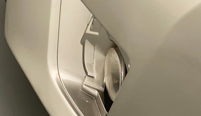2014 Toyota Corolla Altis VL AT PETROL, Petrol, Automatic, 57,094 km, Left fog light - Cover missing