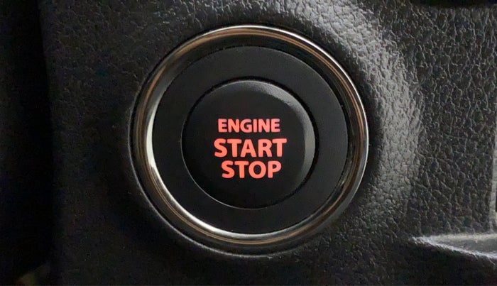 2018 Maruti Vitara Brezza ZDI PLUS DUAL TONE, Diesel, Manual, 21,138 km, Keyless Start/ Stop Button