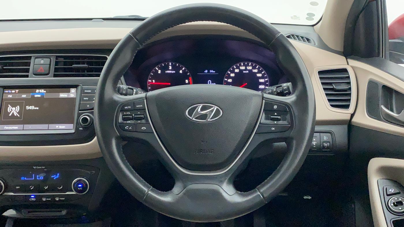2018 Hyundai Elite i20 ASTA 1.4 CRDI (O), Diesel, Manual, 31,624 km, Steering Wheel Close Up