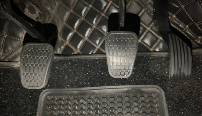 2021 Tata NEXON XM SUNROOF PETROL, Petrol, Manual, 33,975 km, Pedals