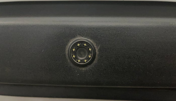 2021 Tata NEXON XM SUNROOF PETROL, Petrol, Manual, 33,975 km, Parking Camera