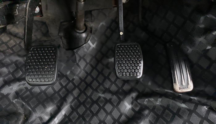 2012 Maruti Alto LXI, Petrol, Manual, 56,438 km, Pedals
