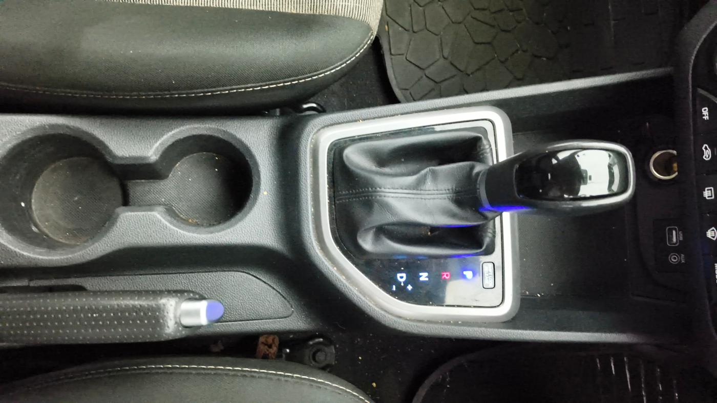 2017 Hyundai Creta SX PLUS AT 1.6 PETROL, Petrol, Automatic, 50,303 km, Gear Lever