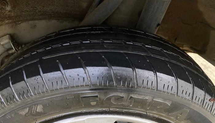 2022 Honda Amaze 1.2L I-VTEC S CVT, Petrol, Automatic, 35,572 km, Left Rear Tyre Tread