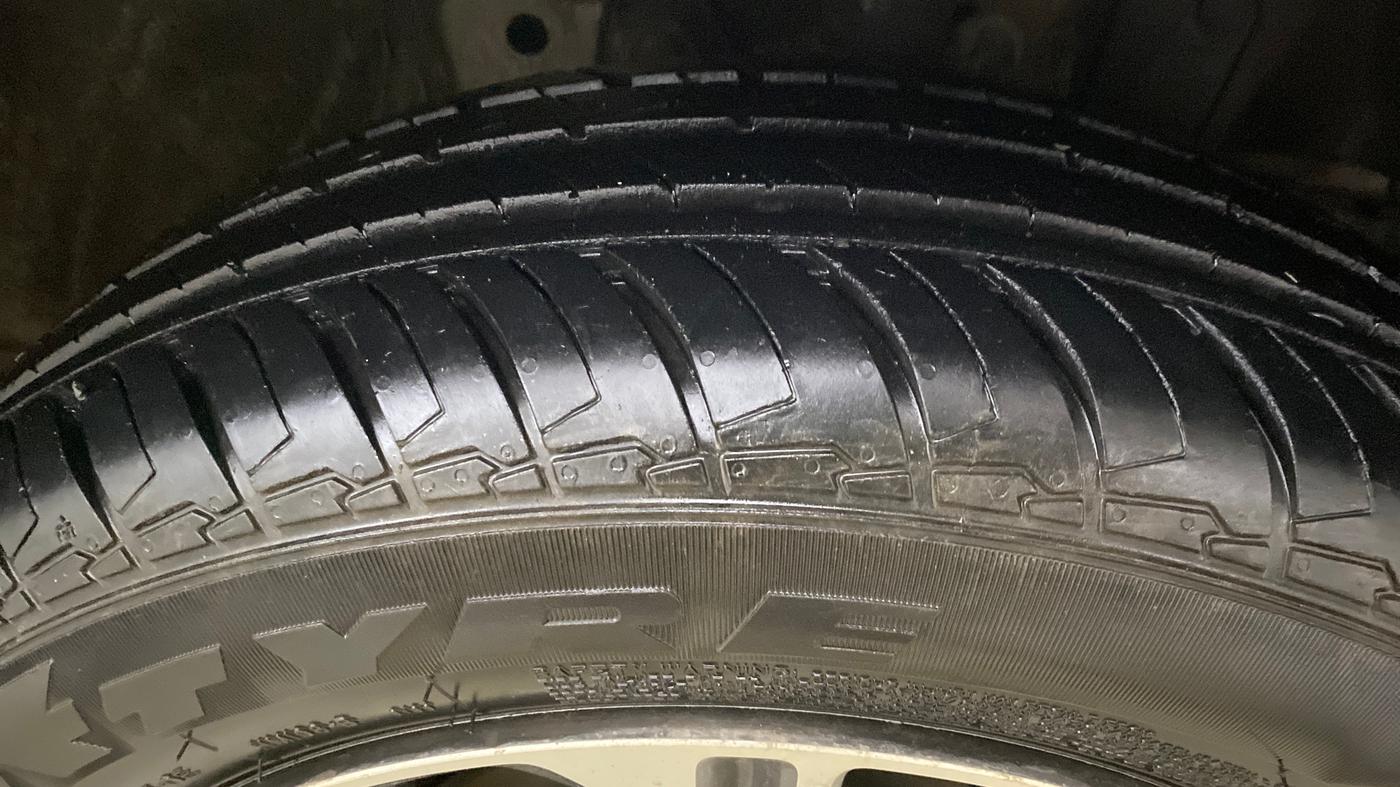 2021 Honda City 1.5L I-VTEC V MT 5TH GEN, CNG, Manual, 36,643 km, Right Front Tyre Tread