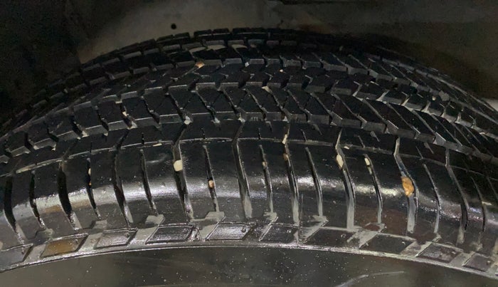 2021 Mahindra XUV500 W5, Diesel, Manual, 98,119 km, Right Rear Tyre Tread