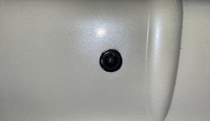 2021 Mahindra XUV500 W5, Diesel, Manual, 98,119 km, Parking Camera