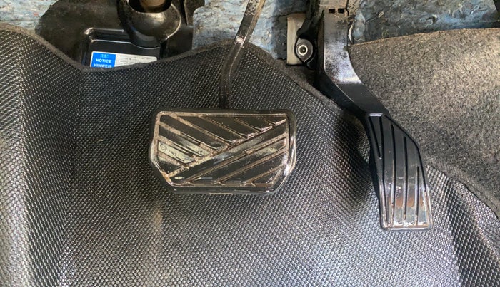 2019 Maruti Vitara Brezza ZDI PLUS AMT, Diesel, Automatic, 1,38,529 km, Pedals