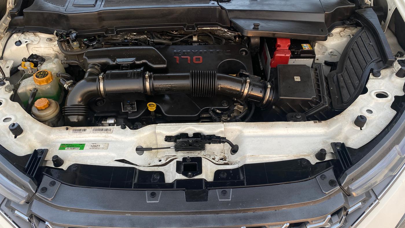 2023 Tata Safari XM, Diesel, Manual, 58,213 km, Engine View