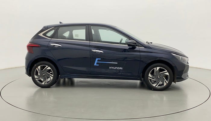 2020 Hyundai NEW I20 ASTA (O) 1.2 MT, Petrol, Manual, 34,497 km, Right Side View