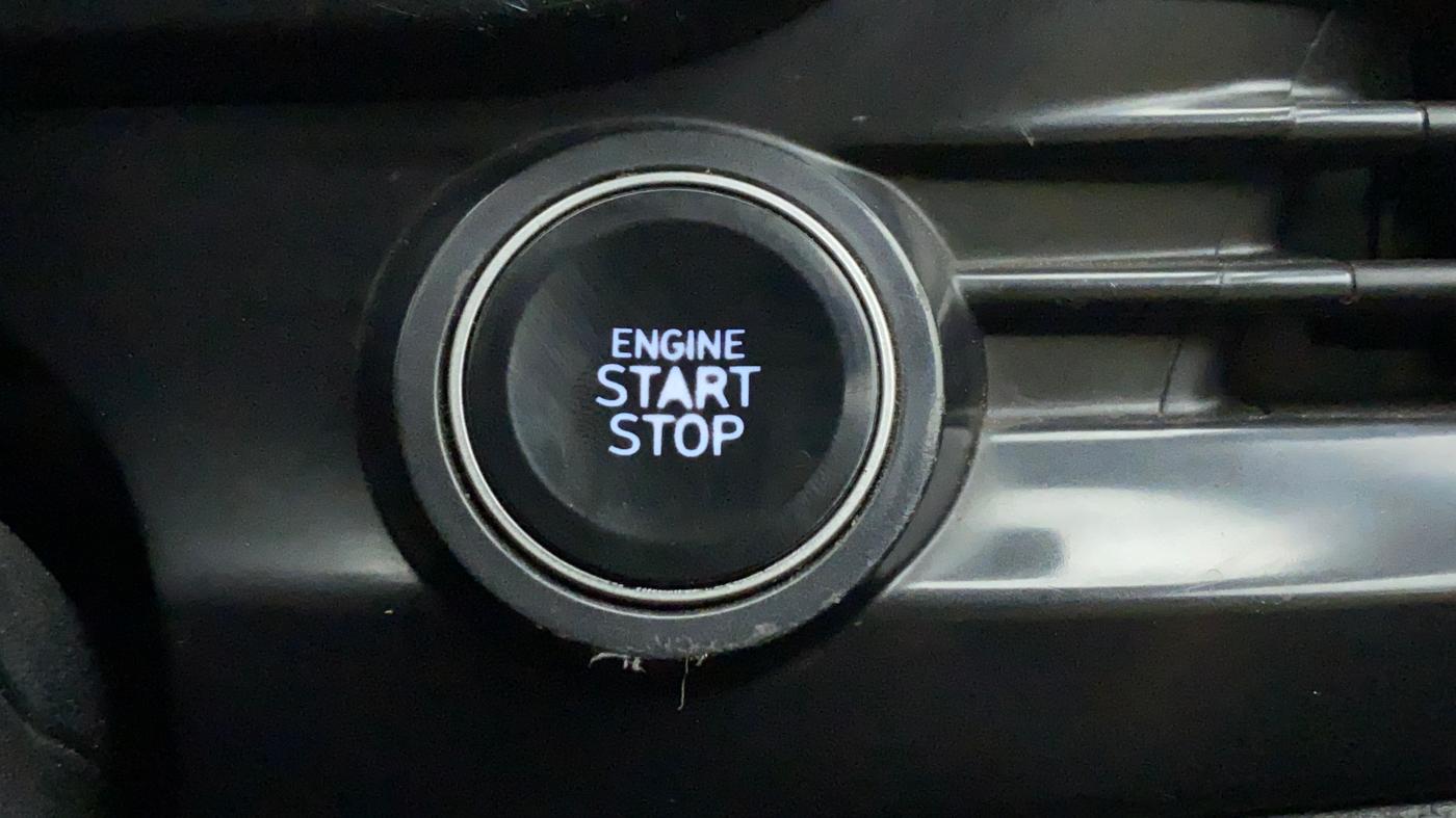 2020 Hyundai NEW I20 ASTA (O) 1.2 MT, Petrol, Manual, 34,497 km, Keyless Start/ Stop Button