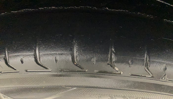 2013 Ford Ecosport AMBIENTE 1.5L DIESEL, Diesel, Manual, 73,821 km, Right Front Tyre Tread