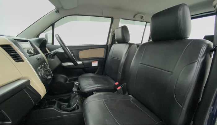 2017 Maruti Wagon R 1.0 LXI CNG, CNG, Manual, 36,847 km, Right Side Front Door Cabin