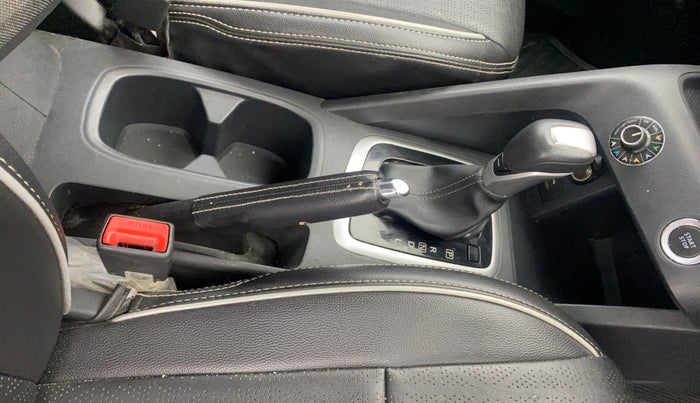 2021 Nissan MAGNITE XV PREMIUM TURBO (O) CVT, Petrol, Automatic, 27,635 km, Gear Lever