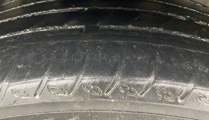 2021 Nissan MAGNITE XV PREMIUM TURBO (O) CVT, Petrol, Automatic, 27,635 km, Right Front Tyre Tread