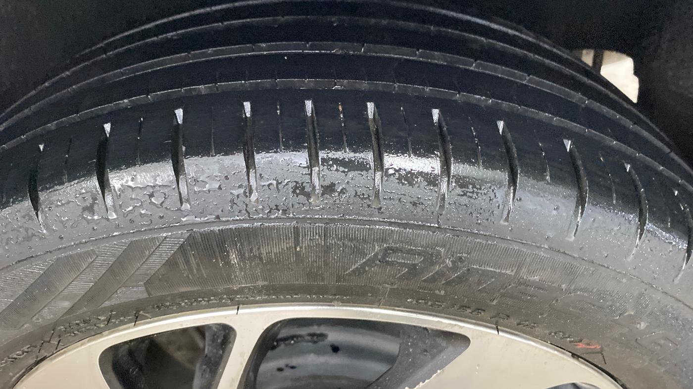 2021 Toyota Glanza G CVT, Petrol, Automatic, 34,268 km, Left Rear Tyre Tread