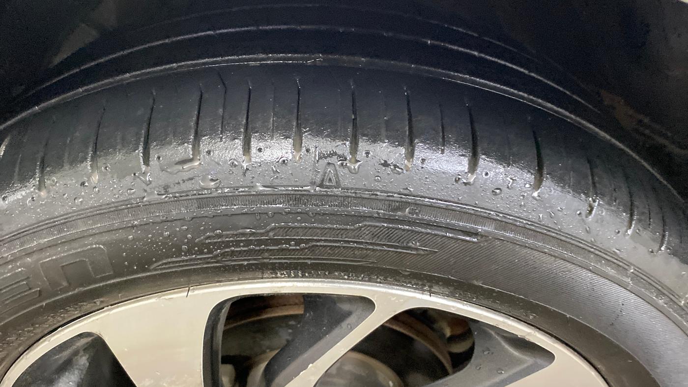 2021 Toyota Glanza G CVT, Petrol, Automatic, 34,268 km, Left Front Tyre Tread