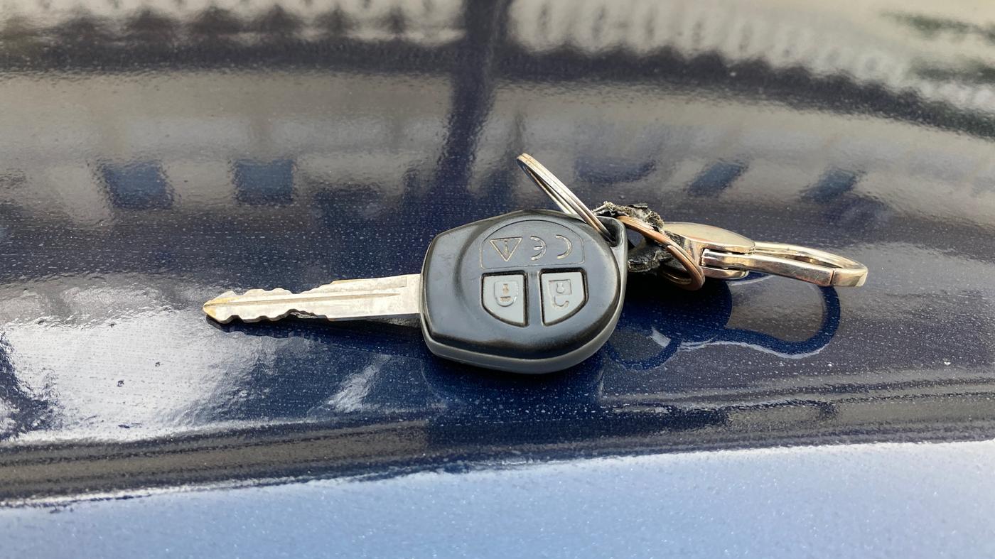 2023 Maruti Baleno DELTA PETROL 1.2, Petrol, Manual, 24,586 km, Key Close Up