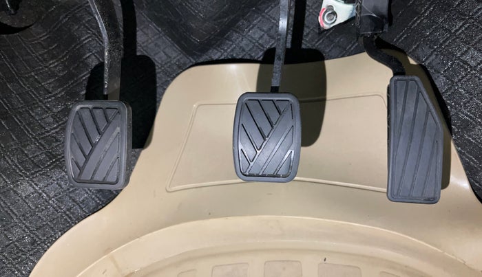 2022 Maruti New Wagon-R LXI CNG (O) 1.0, CNG, Manual, 16,296 km, Pedals