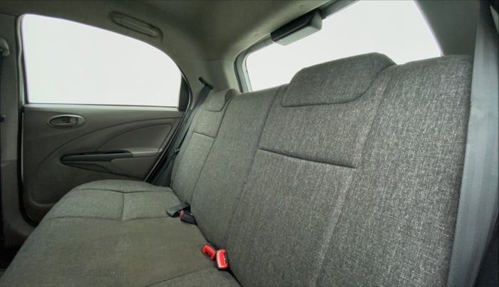 2011 Toyota Etios Liva G, Petrol, Manual, 78,193 km, Right Side Rear Door Cabin