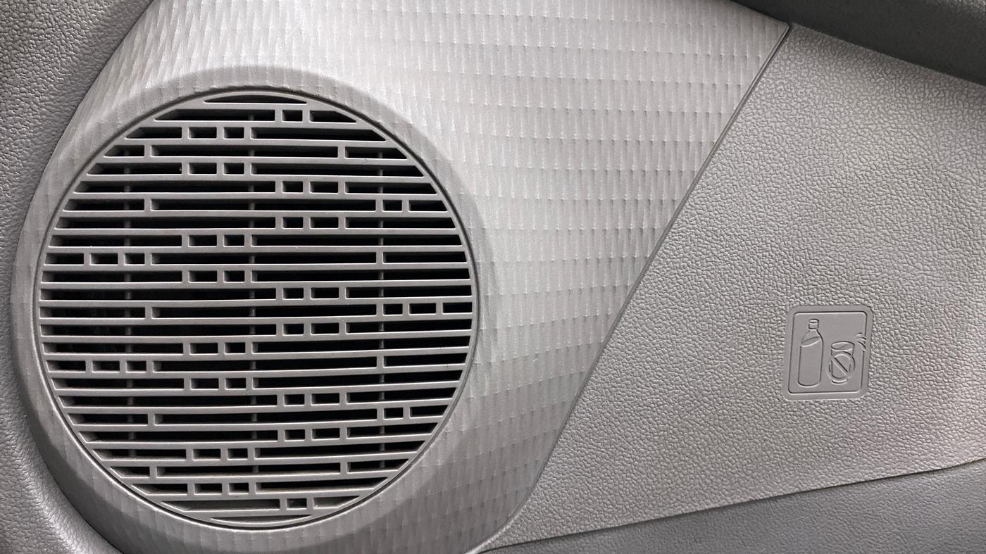 2011 Toyota Etios Liva G, Petrol, Manual, 78,193 km, Speaker