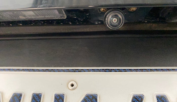 2024 KIA SONET HTE (O) 1.2 Petrol MT, Petrol, Manual, 4,952 km, Parking Camera