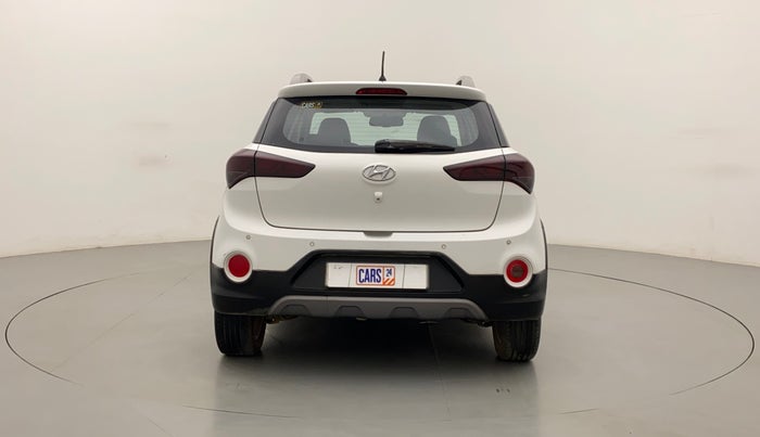 2015 Hyundai i20 Active 1.4 SX, Diesel, Manual, 83,856 km, Back/Rear
