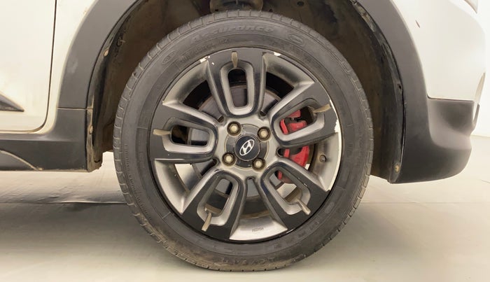 2015 Hyundai i20 Active 1.4 SX, Diesel, Manual, 83,856 km, Right Front Wheel