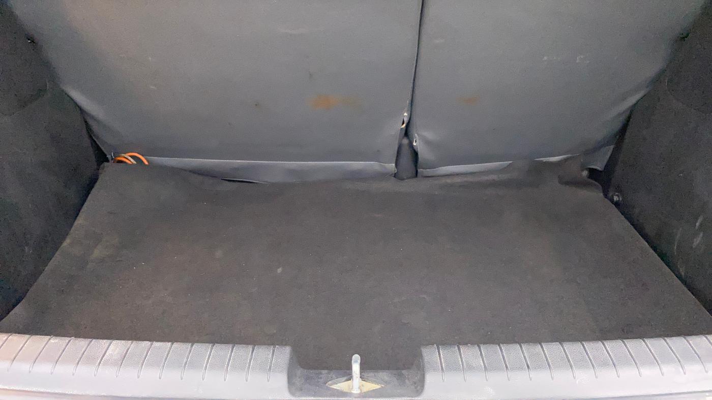 2015 Hyundai i20 Active 1.4 SX, Diesel, Manual, 83,856 km, Boot Inside