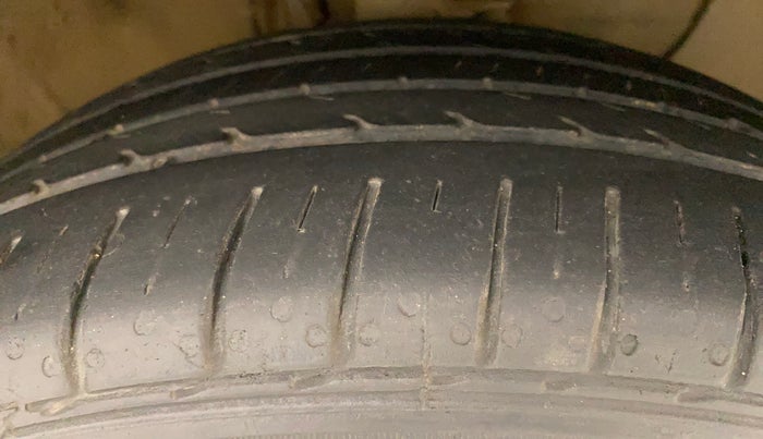 2015 Hyundai i20 Active 1.4 SX, Diesel, Manual, 83,856 km, Right Front Tyre Tread