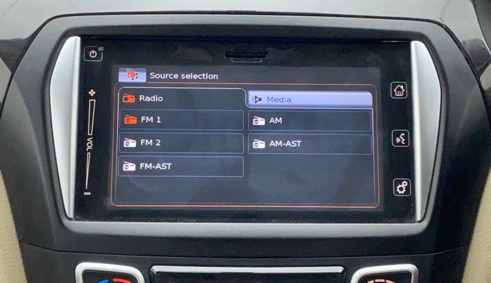 2015 Maruti Ciaz ZXI+, Petrol, Manual, 79,743 km, Infotainment System