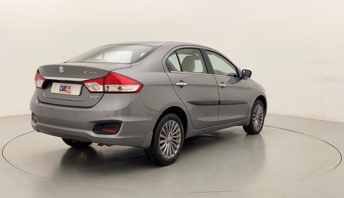 2015 Maruti Ciaz ZXI+, Petrol, Manual, 79,743 km, Right Back Diagonal