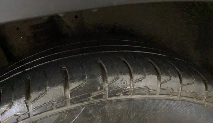 2022 KIA SELTOS GTX PLUS AT 1.5 DIESEL, Diesel, Automatic, 49,717 km, Right Rear Tyre Tread