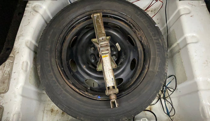 2016 Tata Zest XM PETROL, Petrol, Manual, 87,897 km, Spare Tyre