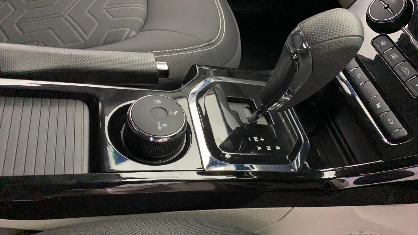 2021 Tata NEXON XZA PLUS PETROL, Petrol, Automatic, 22,732 km, Gear Lever