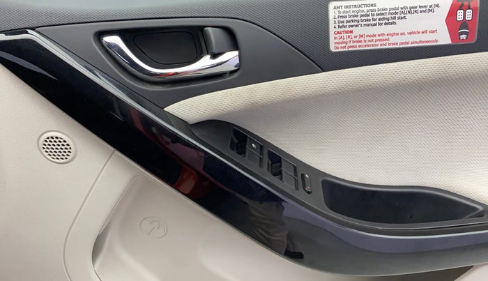 2021 Tata NEXON XZA PLUS PETROL, Petrol, Automatic, 22,732 km, Driver Side Door Panels Control
