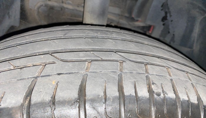 2021 Tata NEXON XZA PLUS PETROL, Petrol, Automatic, 22,732 km, Right Front Tyre Tread