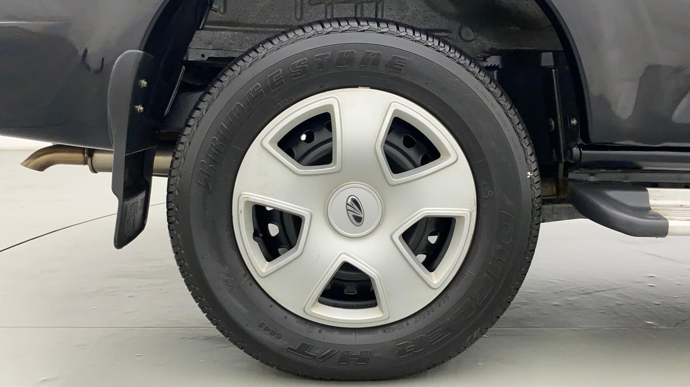 2021 Mahindra Scorpio S5, Diesel, Manual, 10,177 km, Right Rear Wheel