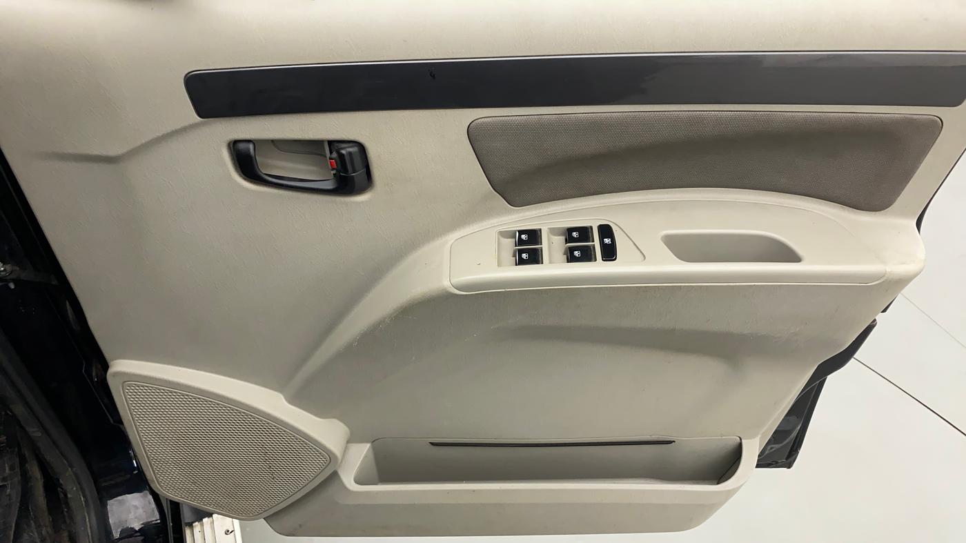 2021 Mahindra Scorpio S5, Diesel, Manual, 10,177 km, Driver Side Door Panels Control