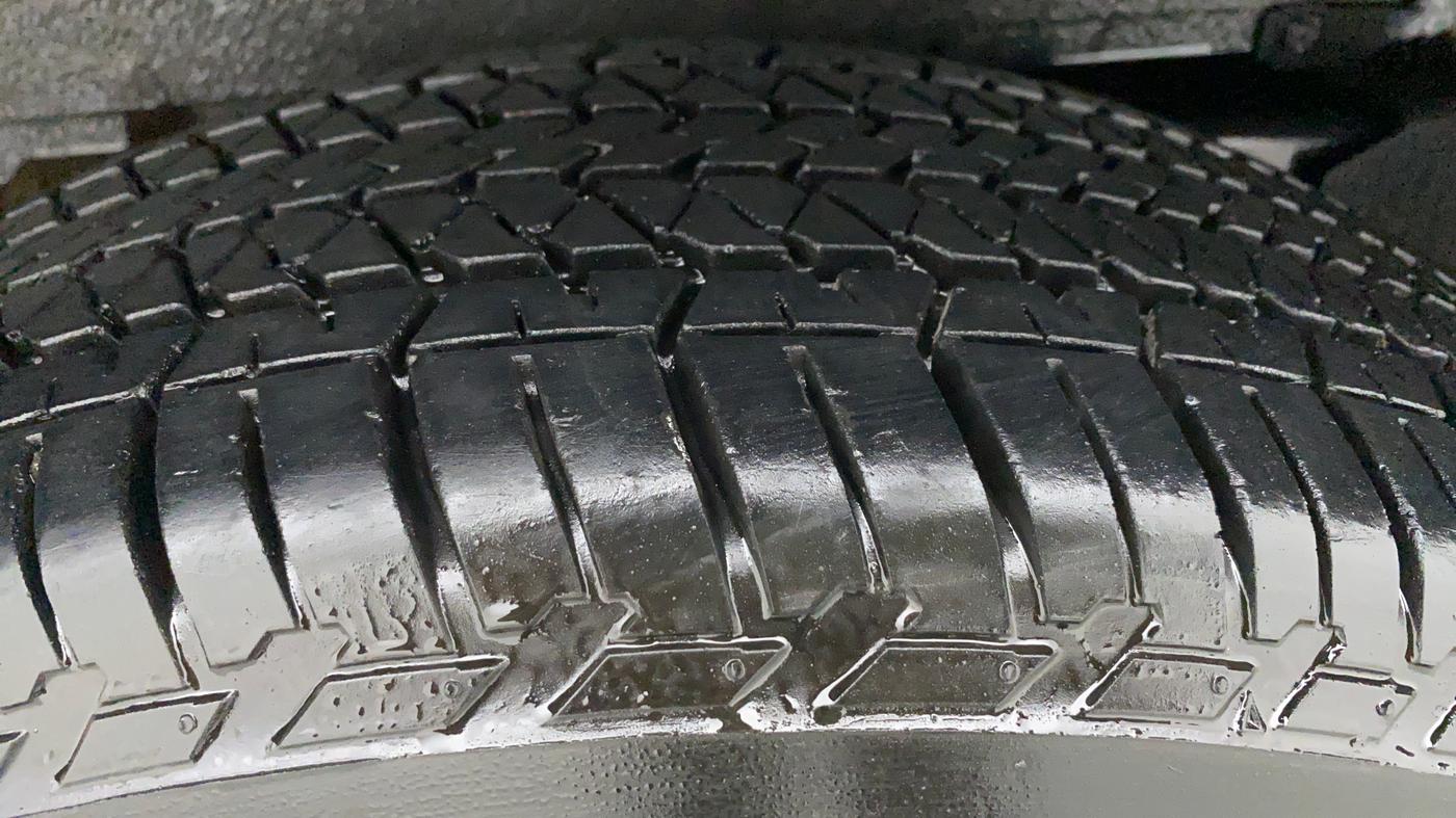 2021 Mahindra Scorpio S5, Diesel, Manual, 10,177 km, Right Rear Tyre Tread