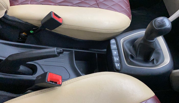 2020 Hyundai NEW SANTRO MAGNA 1.1 CORPORATE EDITION, Petrol, Manual, 17,051 km, Gear Lever