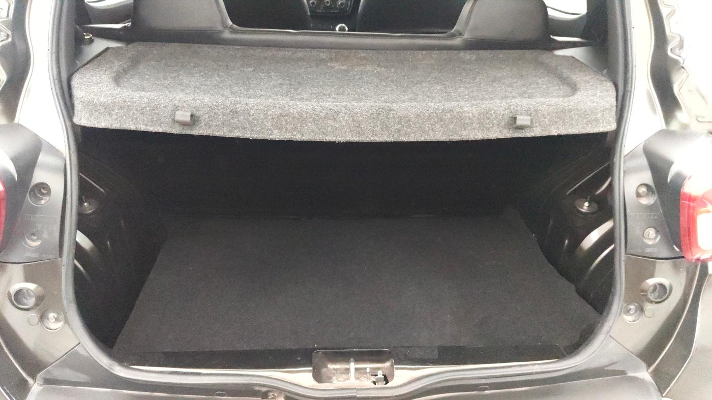 2018 Renault Kwid RXT 1.0 AMT (O), Petrol, Automatic, 11,574 km, Boot Inside